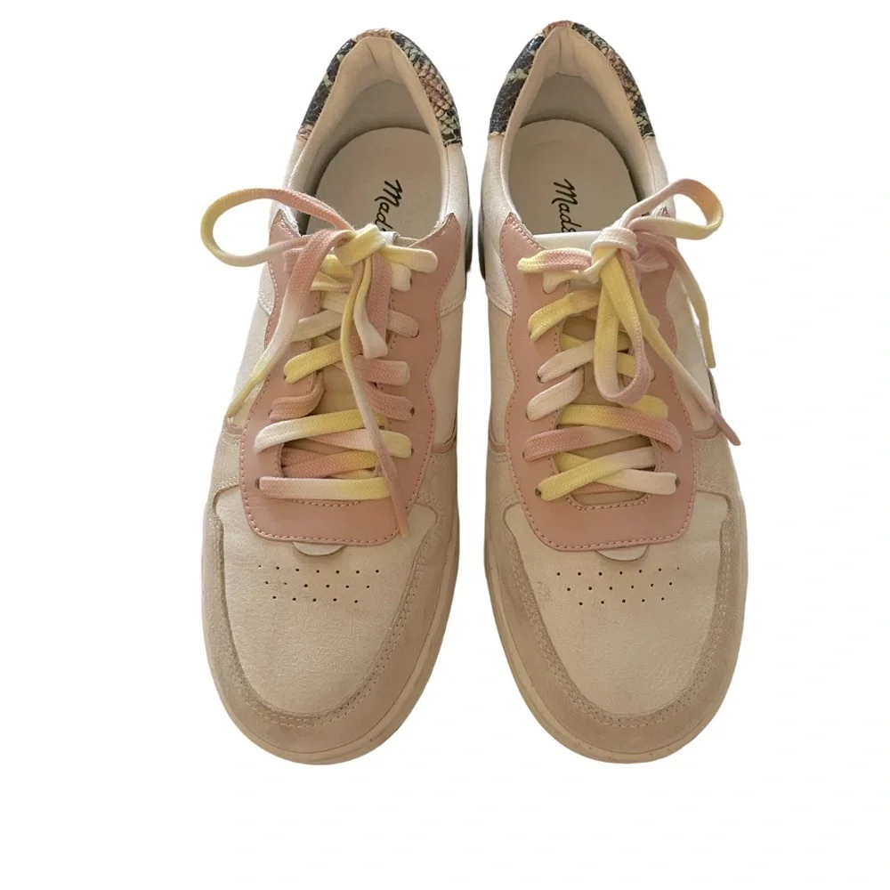 MADEWELL Court Low-Top laced Suede Sneakers with Pink accents. Size 7
